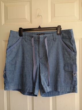 Lee Women's Dark Chambray Regular Fit Mid RiseCargo Shorts Ribbon Belt Size 14